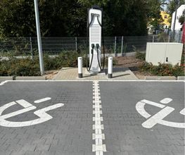 Shell Recharge Charging Station Bild 1