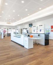 Opticien ÉCHIROLLES Optical Center image 2