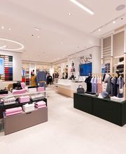 Lacoste Mundolsheim Shop'in Mundo' image 2