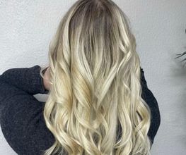 Goldene Schere - Friseur - Stade Bild 6