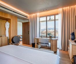 best hotels in malaga