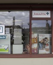 en-dehors-de-la-pharmacie-amavita-savigny