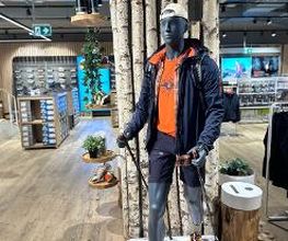 INTERSPORT Voswinkel Limbecker Platz Bild 16