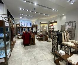 GUESS immagine 4
