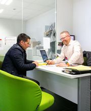 Renault Garage Eric Ferrier Agent image 19