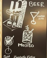 Bar Santa Martha tapas y cocteles - karaoke imagen 6