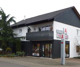 Aussenansicht der Ring-Apotheke