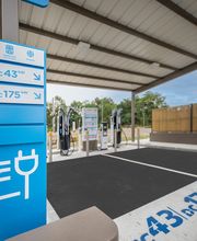 This is a picture representing NF080188 (FUELING) - RELAIS DE CASTETS