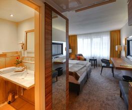 Business Room