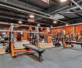 Basic-Fit 24/7 image 2