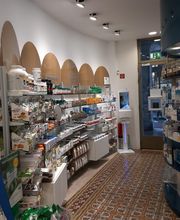 Centrale Küng SA - Farmacia Lugano Bild 6