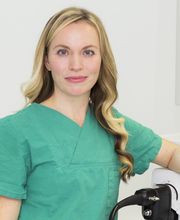 Maria Christina Döll, MFA, Fachassistenz, Endoskopie, Leitung Endoskopieasstenz.jpg