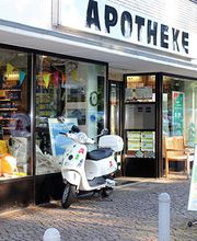 Aussenansicht der Klövensteen-Apotheke
