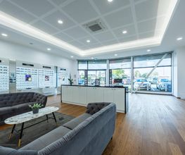 Opticien BERNAY-MENNEVAL Optical Center image 12