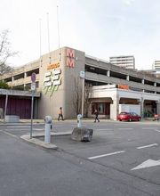 batiment-de-la-pharmacie-sun-store-lausanne-bergières