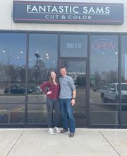 Fantastic Sams Cut & Color image 1