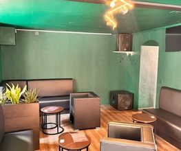 First Bar Bild 4