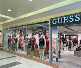 GUESS immagine 1