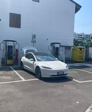 IPLANET Ricarica in sicurezza in modalità ultra fast per tutti i veicoli elettrici.