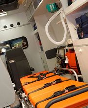 Ambulances Martial image 1