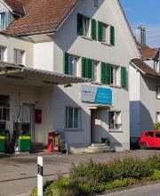 AGROLA Tankstelle in Dinhard, Zürich - zwei Tanksäulen - überdacht