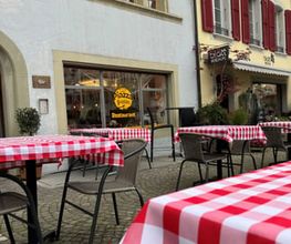 Piazza Büren Bild 2
