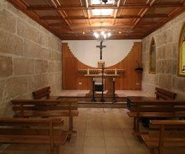 Tanatorio_de_Cangas_capilla.jpg