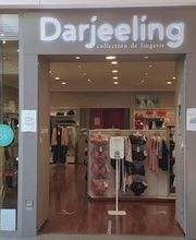 Darjeeling Dury image 1