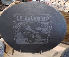 A la source image 9