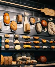 Junge Die Bäckerei. Bild 9