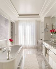 Four Seasons Hotel George V, Paris image 11