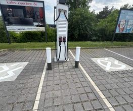 Shell Recharge Charging Station Bild 2