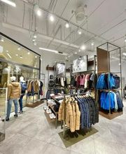 GUESS immagine 4