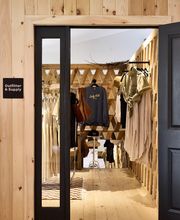 Bluebird Cady Hill Lodge image 9