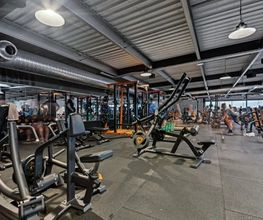 Basic-Fit 24/7 image 2