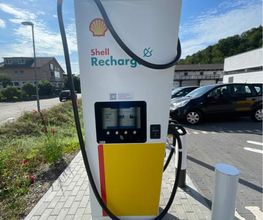 Shell Recharge Charging Station Bild 1