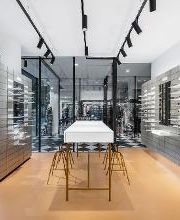 VIU - Optiker & Brillengeschäft Bild 1