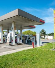 This is a picture representing NF042594 (FUELING) - RELAIS DE CHEVIRE