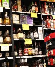JERRY'S LIQUOR & WATER MARKET image 4
