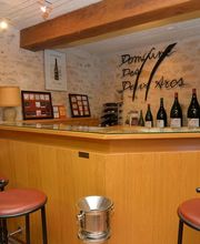 Domaine Des Deux Arcs image 1