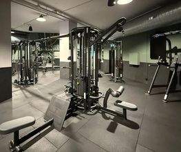 Basic-Fit 24/7 Bild 1