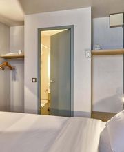 B&B HOTEL Clermont-Ferrand Le Brézet Aéroport image 1