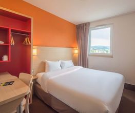 B&B HOTEL Gap image 1