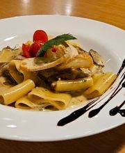 Buffet Stalden Lombardo Bild 2