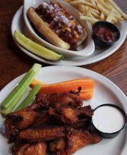 Mortimer's Bar and Restaurant image 1