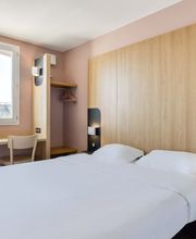 B&B HOTEL Béziers image 1