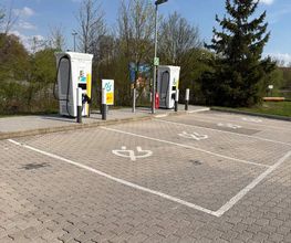 Shell Recharge Charging Station Bild 3