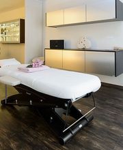 Kosmetik am Rhein Bild 1