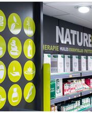 Pharmacie Internationale image 2