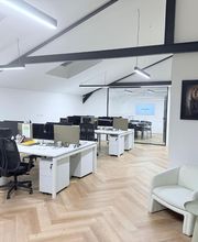 STRATTON BUREAUTIQUE image 3